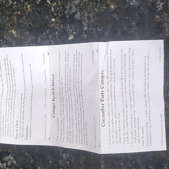 Vintage Pamper Chef Scalloped Bread Tube With Box and Instructions - Picture 6 of 8